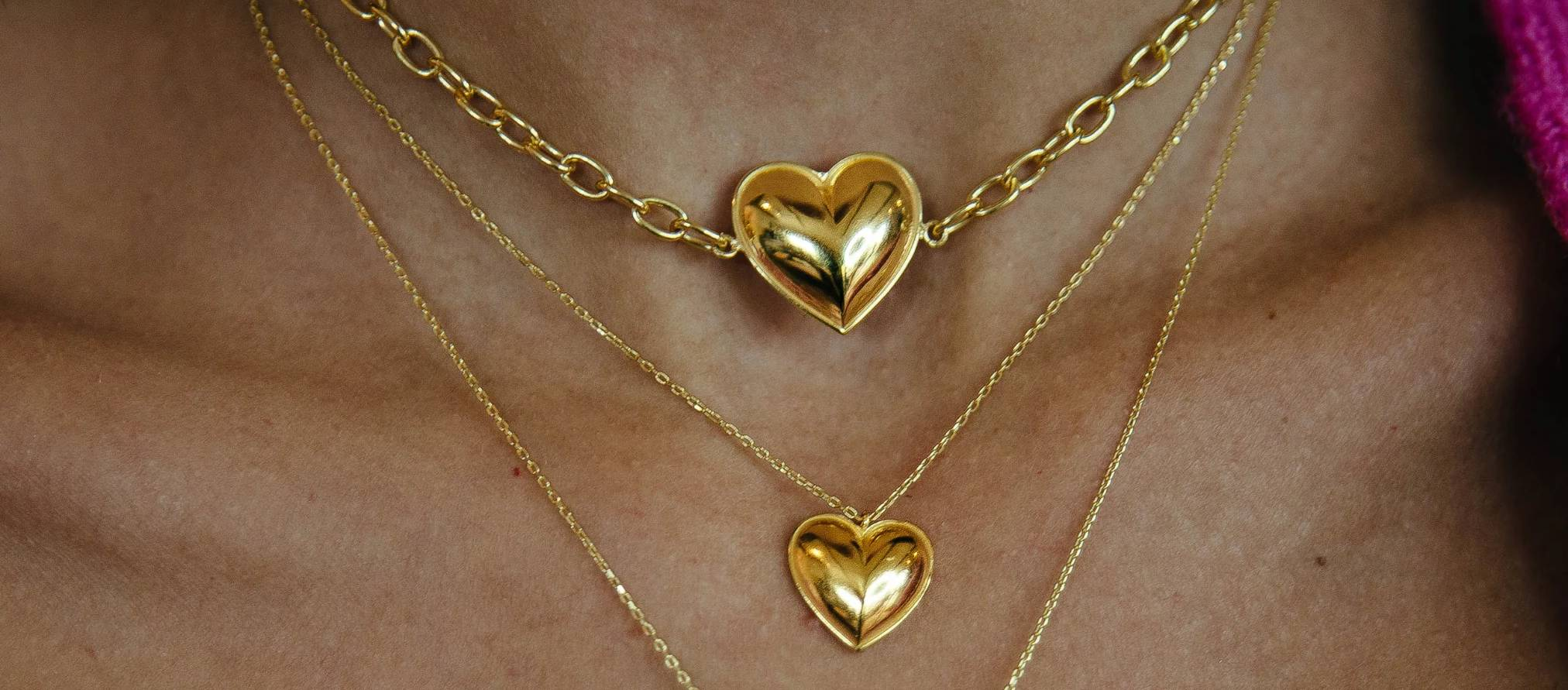 Gold Heart Pendant Necklaces